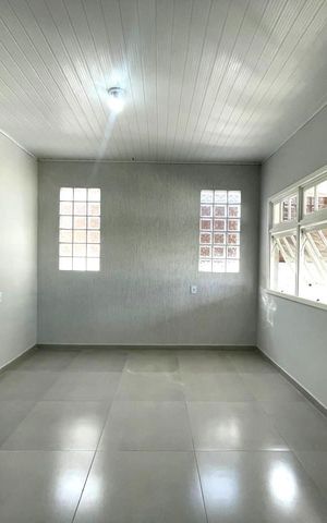 Casa à venda com 178m², 3 quartos e 1 vaga