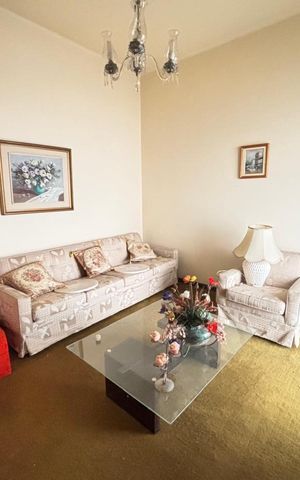 Casa à venda com 552m², 3 quartos e 3 vagas Casa à venda com 552m², 3 quartos e 3 vagasSala 3