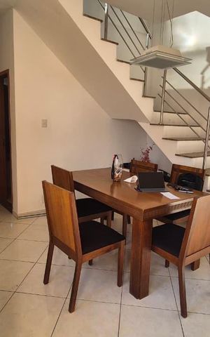Apartamento para alugar com 130m², 3 quartos e sem vaga Apartamento para alugar com 130m², 3 quartos e sem vagaSala