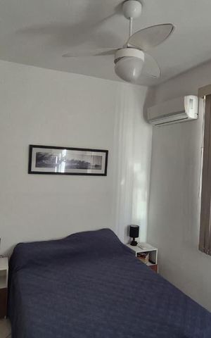 Apartamento para alugar com 130m², 3 quartos e sem vaga Apartamento para alugar com 130m², 3 quartos e sem vagaQuarto