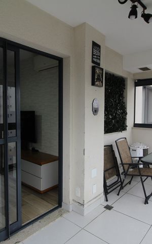 Apartamento à venda com 76m², 3 quartos e 1 vagaSala - Varanda