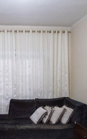 Casa à venda com 195m², 3 quartos e 2 vagasSala