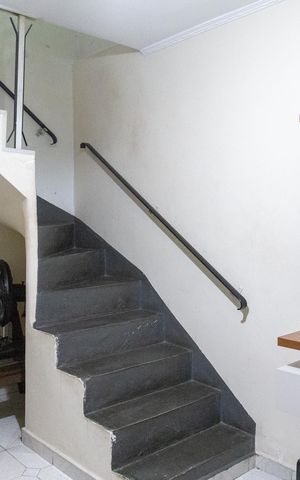 Casa à venda com 195m², 3 quartos e 2 vagasSala