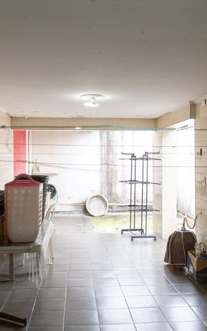 Casa à venda com 195m², 3 quartos e 2 vagasÁrea de Serviço