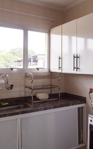 Casa à venda com 195m², 3 quartos e 2 vagasCozinha