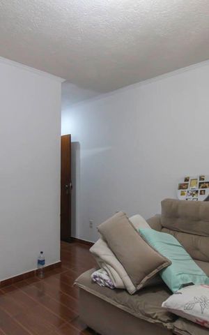 Casa à venda com 250m², 4 quartos e 2 vagas Casa à venda com 250m², 4 quartos e 2 vagasSuite