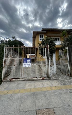 Casa para alugar com 220m², 3 quartos e 2 vagasPlaca 