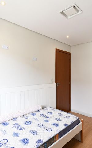 Casa de condomínio para alugar com 180m², 3 quartos e 4 vagasQuarto 2
