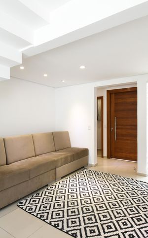 Casa de condomínio para alugar com 180m², 3 quartos e 4 vagasSala