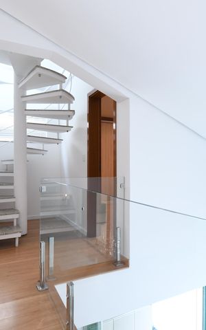 Casa de condomínio para alugar com 180m², 3 quartos e 4 vagasCorredor