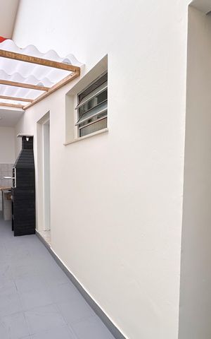 Casa à venda com 90m², 2 quartos e 3 vagas Casa à venda com 90m², 2 quartos e 3 vagasÁrea de Serviço