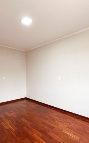 Casa à venda com 90m², 2 quartos e 3 vagas Casa à venda com 90m², 2 quartos e 3 vagasQuarto 1