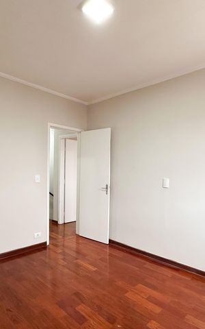 Casa à venda com 90m², 2 quartos e 3 vagas Casa à venda com 90m², 2 quartos e 3 vagasQuarto 2