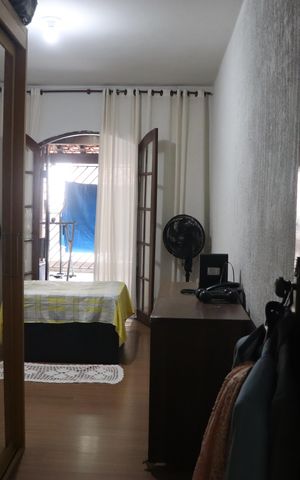 Casa para alugar com 96m², 2 quartos e 1 vagaQuarto 01 com Varanda 