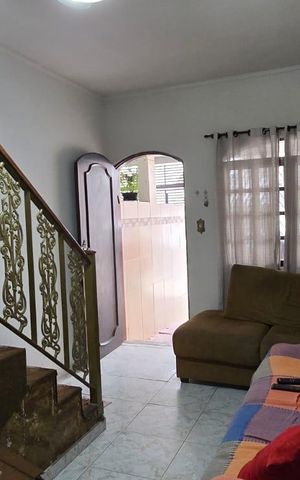Casa para alugar com 96m², 2 quartos e 1 vaga Casa para alugar com 96m², 2 quartos e 1 vagaSala