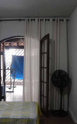 Casa para alugar com 96m², 2 quartos e 1 vagaQuarto 01 com Varanda 