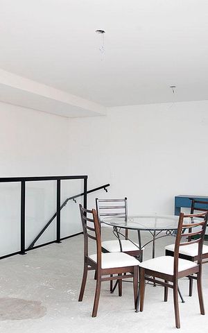 Apartamento à venda com 96m², 2 quartos e 2 vagasSala