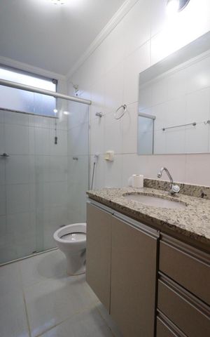 Apartamento para alugar com 113m², 2 quartos e 1 vaga Apartamento para alugar com 113m², 2 quartos e 1 vagaBanheiro