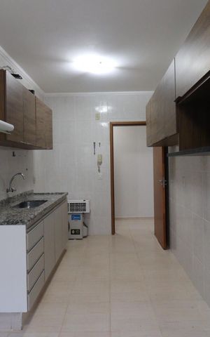 Apartamento para alugar com 113m², 2 quartos e 1 vaga Apartamento para alugar com 113m², 2 quartos e 1 vagaCozinha