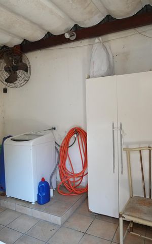 Casa à venda com 159m², 2 quartos e 2 vagasÁrea de Serviço