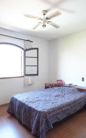 Casa à venda com 159m², 2 quartos e 2 vagasQuarto 1
