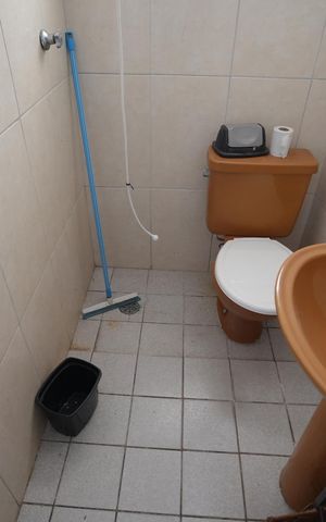 Casa à venda com 159m², 2 quartos e 2 vagasBanheiro Social