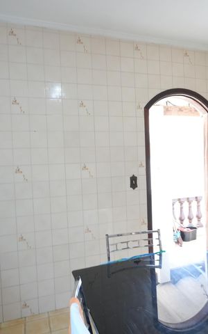 Casa à venda com 159m², 2 quartos e 2 vagasCozinha