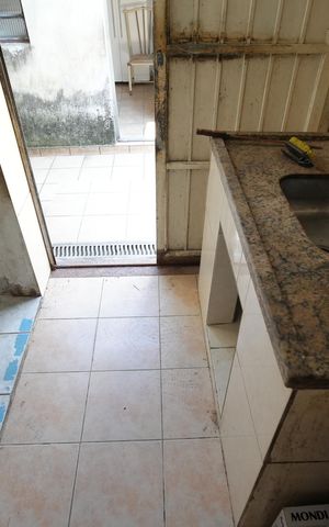Casa à venda com 159m², 2 quartos e 2 vagasCozinha