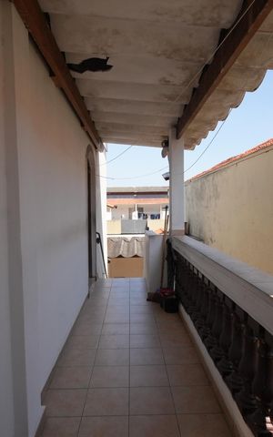 Casa à venda com 159m², 2 quartos e 2 vagasQuintal
