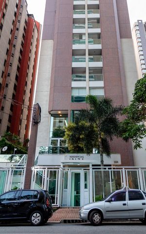 Apartamento à venda com 95m², 3 quartos e 2 vagas Apartamento à venda com 95m², 3 quartos e 2 vagasFachada