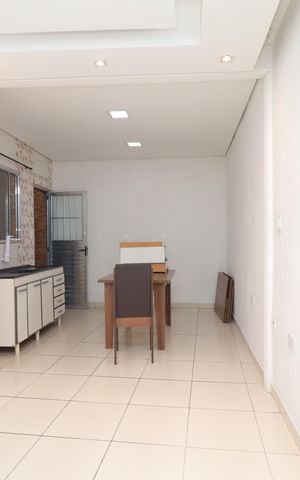 Casa para alugar com 54m², 1 quarto e sem vagaSala