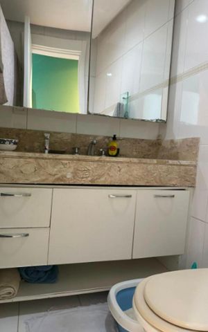 Apartamento à venda com 123m², 3 quartos e 2 vagas Apartamento à venda com 123m², 3 quartos e 2 vagasBanheiro