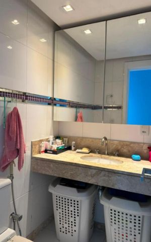 Apartamento à venda com 123m², 3 quartos e 2 vagas Apartamento à venda com 123m², 3 quartos e 2 vagasBanheiro