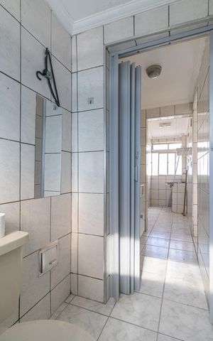 Apartamento à venda com 43m², 2 quartos e 1 vaga Apartamento à venda com 43m², 2 quartos e 1 vagaBanheiro