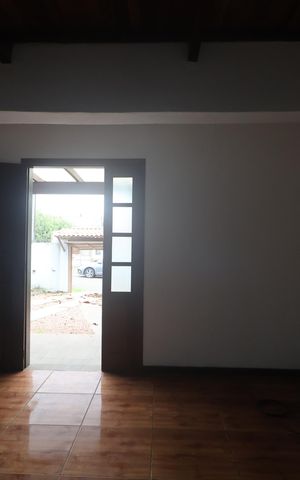 Casa para alugar com 138m², 2 quartos e 3 vagasSala