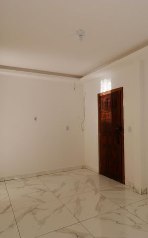 Casa para alugar com 70m², 2 quartos e sem vaga Casa para alugar com 70m², 2 quartos e sem vagaSala