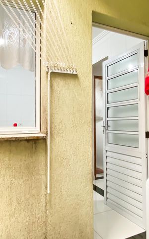 Casa de condomínio para alugar com 74m², 2 quartos e 2 vagas Casa de condomínio para alugar com 74m², 2 quartos e 2 vagasÁrea de Serviço