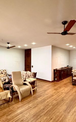 Apartamento para alugar com 180m², 4 quartos e 2 vagas