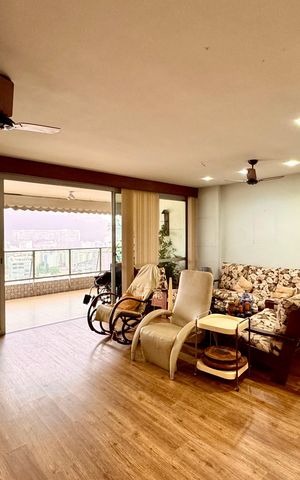 Apartamento para alugar com 180m², 4 quartos e 2 vagas