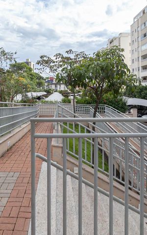 Apartamento à venda com 63m², 2 quartos e 1 vaga Apartamento à venda com 63m², 2 quartos e 1 vagaEntrada