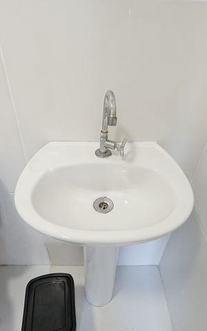 Studio para alugar com 28m², 1 quarto e sem vagaBanheiro