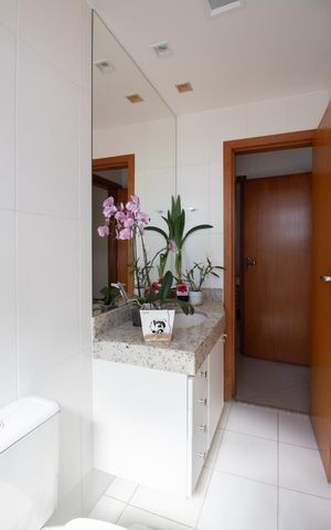 Apartamento à venda com 190m², 4 quartos e 4 vagas Apartamento à venda com 190m², 4 quartos e 4 vagasBanheiro Social