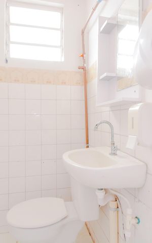 Casa para alugar com 80m², 2 quartos e sem vagaBanheiro da Suíte