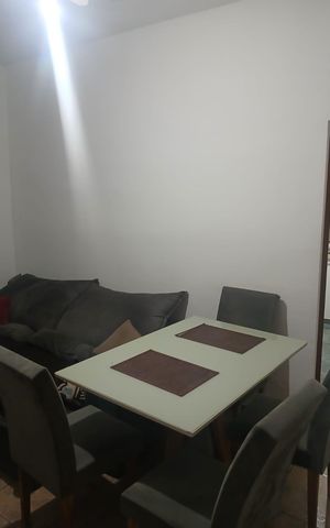 Casa à venda com 151m², 3 quartos e 2 vagas Casa à venda com 151m², 3 quartos e 2 vagasSala