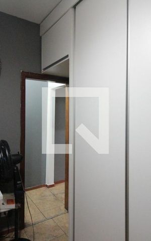 Casa à venda com 151m², 3 quartos e 2 vagas Casa à venda com 151m², 3 quartos e 2 vagasQuarto