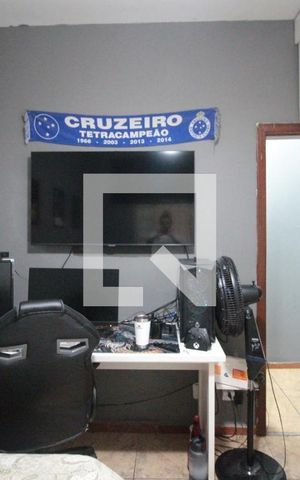 Casa à venda com 151m², 3 quartos e 2 vagas Casa à venda com 151m², 3 quartos e 2 vagasQuarto