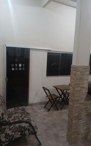 Casa à venda com 151m², 3 quartos e 2 vagas Casa à venda com 151m², 3 quartos e 2 vagasÁrea de serviço