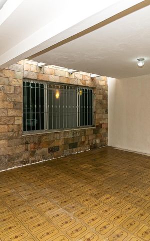 Casa para alugar com 230m², 3 quartos e 3 vagasGaragem