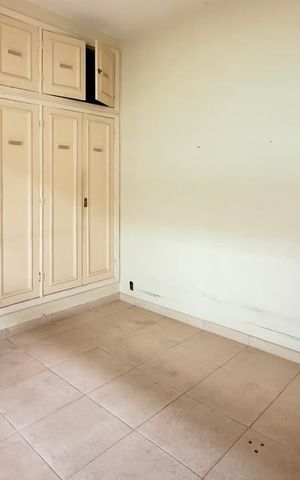 Casa à venda com 360m², 4 quartos e 1 vaga Casa à venda com 360m², 4 quartos e 1 vagaQuarto 2