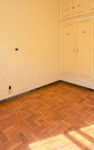 Casa à venda com 360m², 4 quartos e 1 vaga Casa à venda com 360m², 4 quartos e 1 vagaQuarto 3